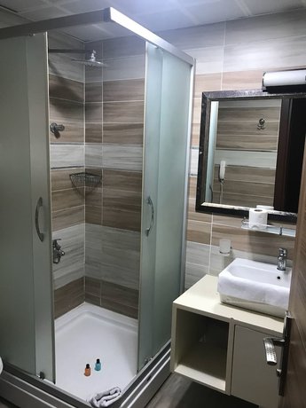 Imagen de la habitación del Ozcelik Hotel. Foto 4
