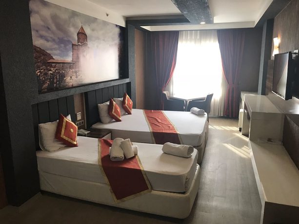 Imagen de la habitación del Ozcelik Hotel. Foto 8