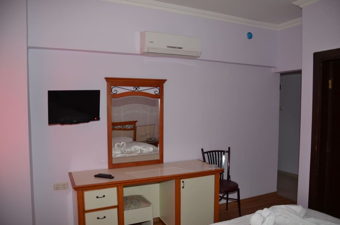 Imagen de la habitación del Ozturk Hotel. Foto 17