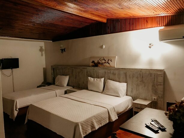 Imagen de la habitación del Ozyurt Otel Amasra. Foto 18