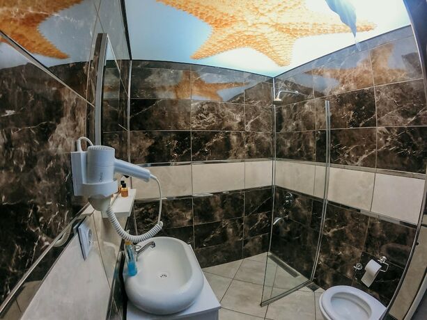 Imagen de la habitación del Ozyurt Otel Amasra. Foto 20