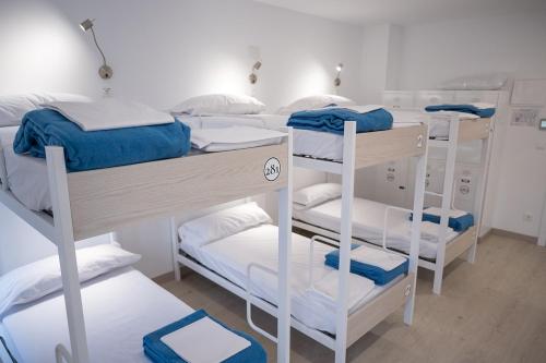 Imagen de la habitación del PALACIO REAL HOSTEL. Foto 11