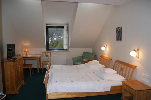 Imagen de la habitación del PAN Dom Pracy Tw&oacute;rczej w Wierzbie. Foto 11