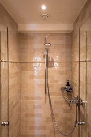 Imagen de la habitación del PAPA RHEIN Hotel and Spa. Foto 9