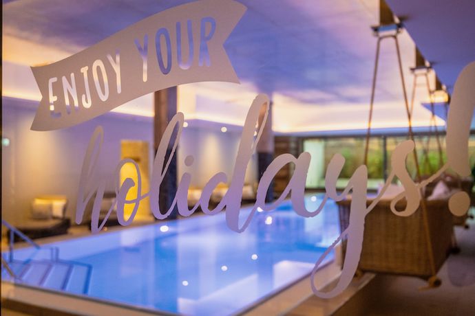 Imagen de la piscina del PAPA RHEIN Hotel and Spa. Foto 19