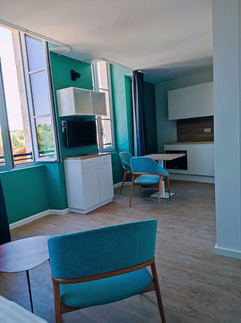 Imagen de la habitación del PREMIERE PIERRE. Foto 8