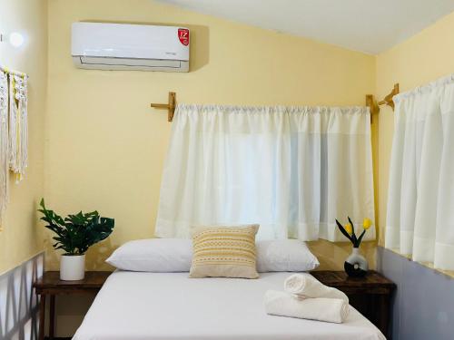 Imagen de la habitación del PUNTA SURF ECOCABA&Ntilde;AS & HOSTEL Adults Only. Foto 19