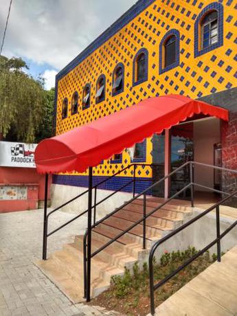 Imagen general del Paddock. Foto 3