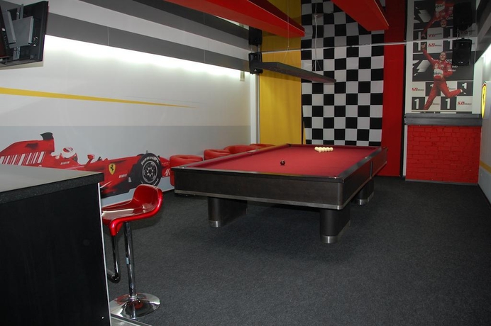 Imagen general del Paddok Hotel. Foto 11