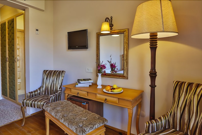 Imagen de la habitación del Palace Hotel Olive Odore. Foto 7