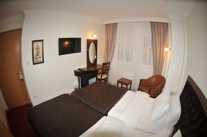 Imagen de la habitación del Palace Point Hotel. Foto 7