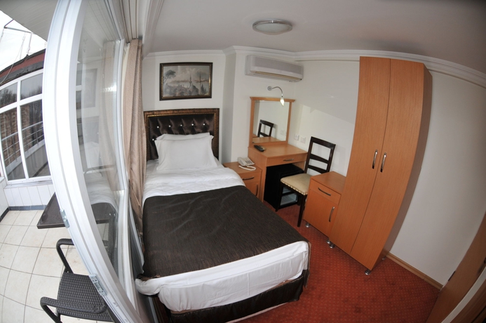 Imagen de la habitación del Palace Point Hotel. Foto 13