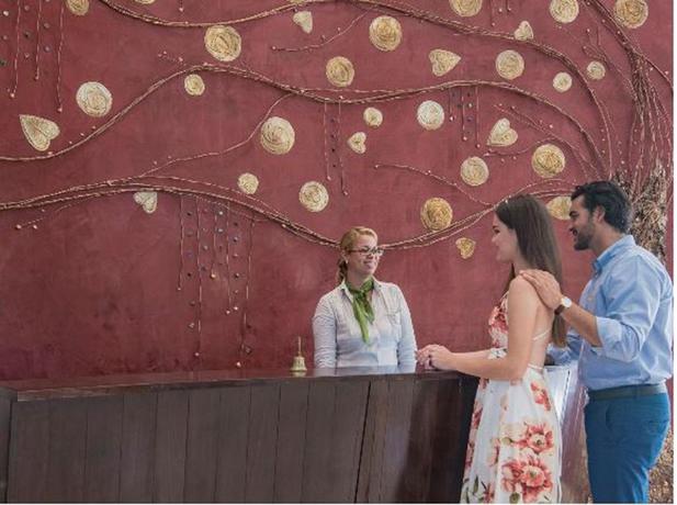 Imagen de los interiores del Palacio Cueto. Foto 20