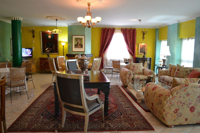 Imagen de los interiores del Palacio Domain Safed Luxury Boutique Hotel. Foto 16