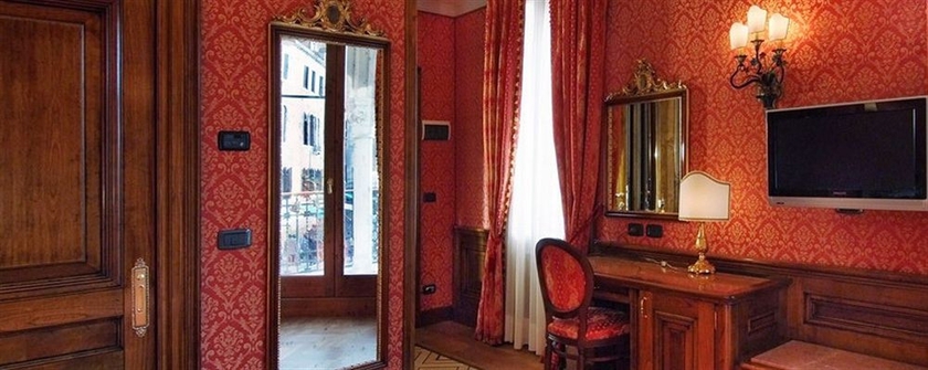 Imagen de los interiores del Palazzina Veneziana. Foto 12