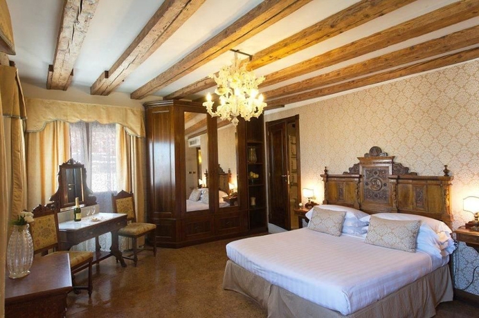 Imagen de la habitación del Palazzo Bembo. Foto 12