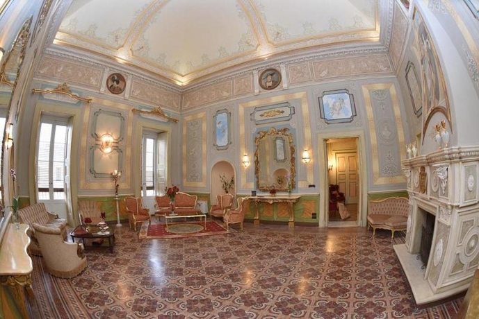 Imagen general del Palazzo De Castro. Foto 5