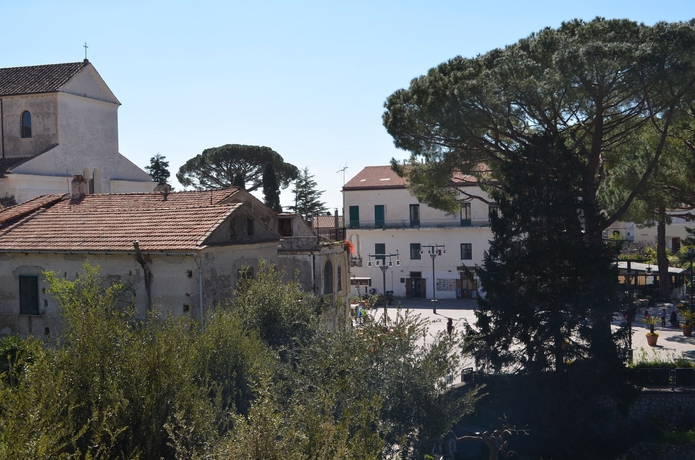 Imagen general del Palazzo Della Marra. Foto 2