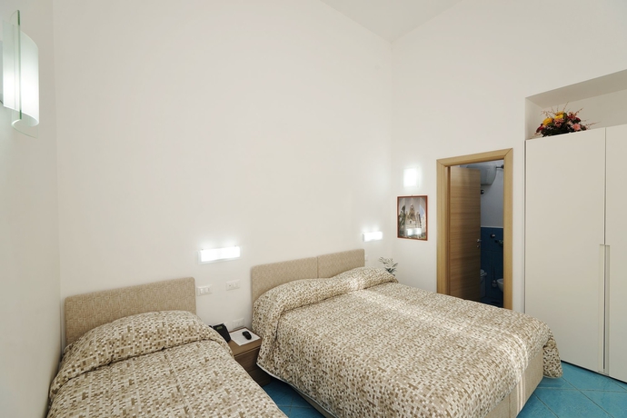 Imagen de la habitación del Palazzo Gargiulo. Foto 8