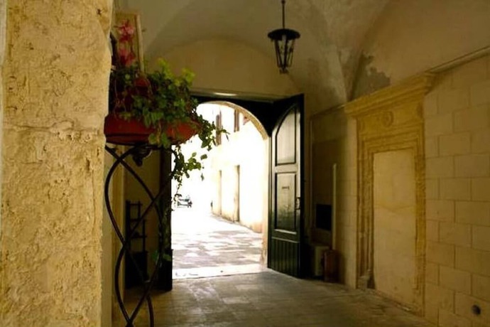 Imagen general del Palazzo Marturano. Foto 2