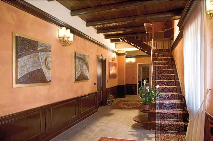 Imagen de los interiores del Palazzo Marzano. Foto 19