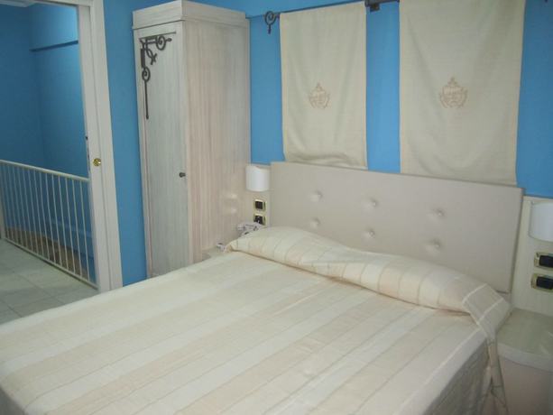 Imagen de la habitación del Palazzo Reginella Residence Hotel. Foto 6