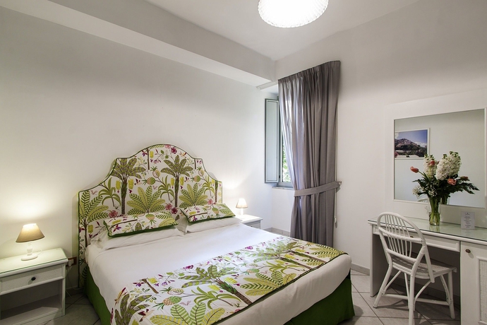 Imagen de la habitación del Palazzo Starace. Foto 11