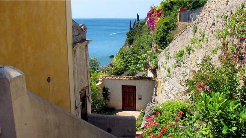 Imagen de los exteriores del Palazzo Suriano Amalfi Coast. Foto 6