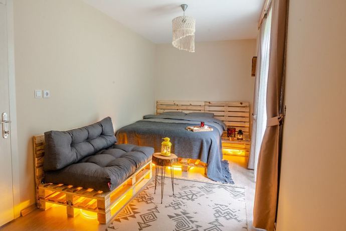 Imagen de la habitación del Pallet Glamp NG and But K Otel. Foto 14