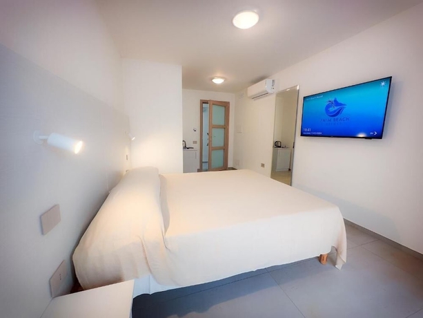 Imagen de la habitación del Palm Beach Resort, ARBATAX. Foto 2