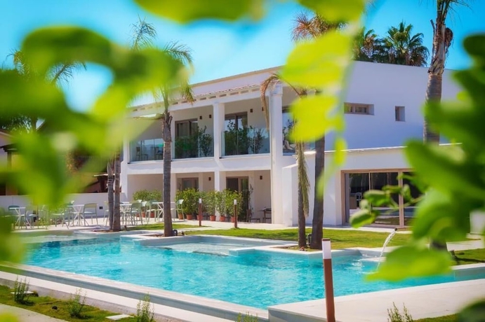 Imagen general del Palm Beach Resort, ARBATAX. Foto 1