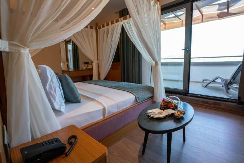 Imagen general del Palm Hills Bodrum Hotel. Foto 5