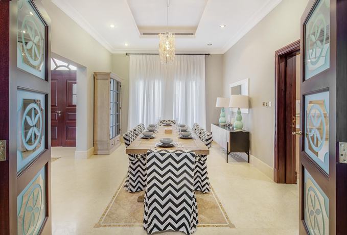 Imagen de la habitación del Palm Jumeirah Beach Front XL Villa w Prvt Pool. Foto 3