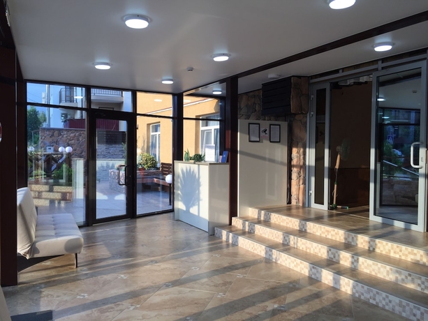 Imagen de los interiores del Palm Resort. Foto 13