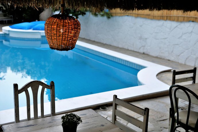 Imagen de la piscina del Palma Hotel, Bodrum. Foto 19