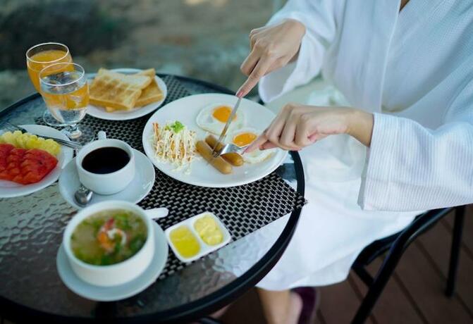 Imagen general del Palmeraie Beach Resort Rayong. Foto 48