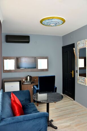 Imagen de la habitación del Palmiye Suit. Foto 18