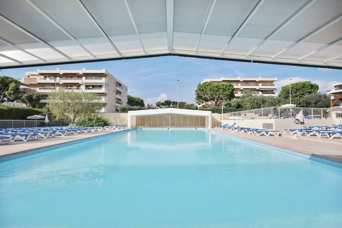 Imagen general del PandV Residence Saint Laurent Du Var. Foto 6