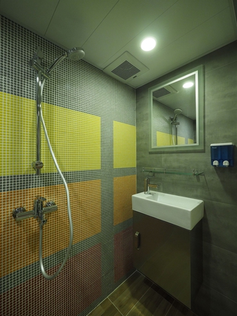 Imagen de la habitación del Panda's - Comics. Foto 13