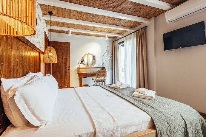 Imagen de la habitación del Panjur Otel. Foto 19