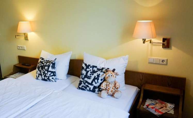 Imagen de la habitación del Panorama Hotel Rheinkrone. Foto 3