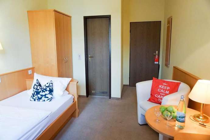Imagen de la habitación del Panorama Hotel Rheinkrone. Foto 14
