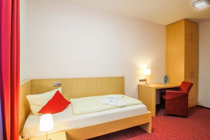 Imagen de la habitación del Panorama Hotel Winterberg. Foto 16