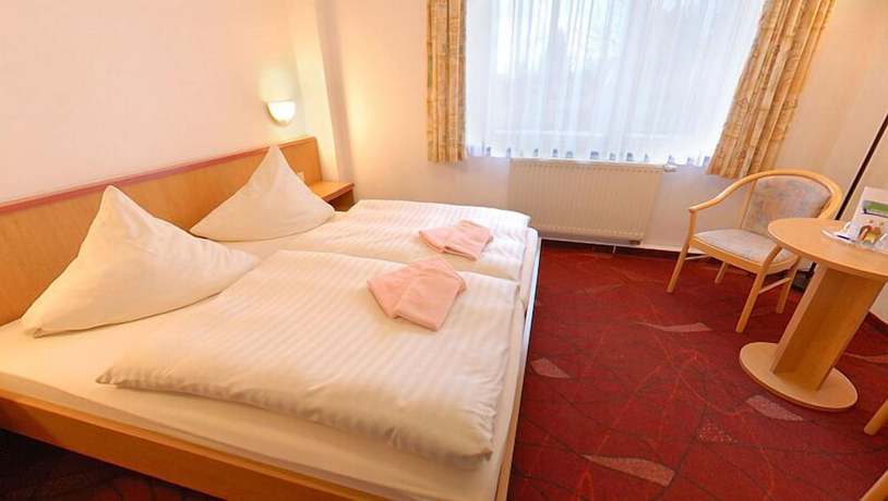 Imagen de la habitación del PanoramaHotel Lilienstein. Foto 6