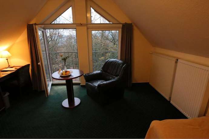 Imagen de la habitación del Panoramahotel Am Marienturm. Foto 13