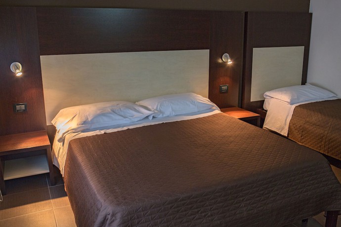 Imagen de la habitación del Pansini Hotel Residence. Foto 15