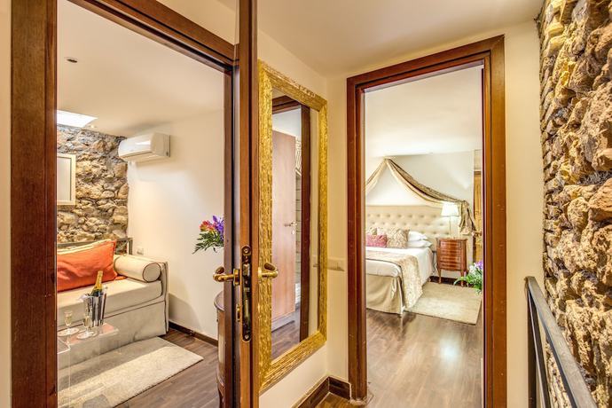 Imagen de la habitación del Pantheonview - Luxury Suites. Foto 6