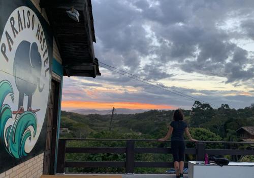 Imagen de la habitación del Para&iacute;so Hostel Praia do Rosa. Foto 12