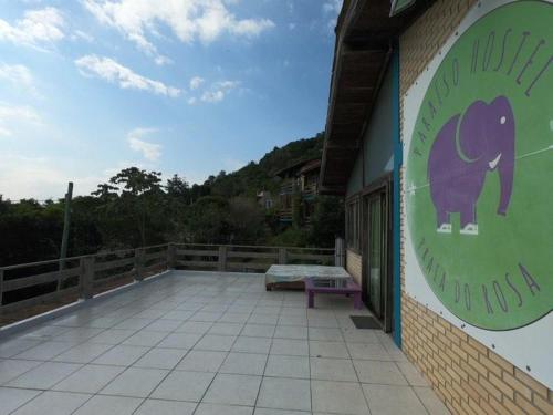 Imagen general del Para&iacute;so Hostel Praia do Rosa. Foto 2