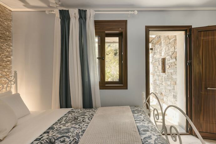 Imagen general del Paramithenio Village Beach Resort and Spa. Foto 3